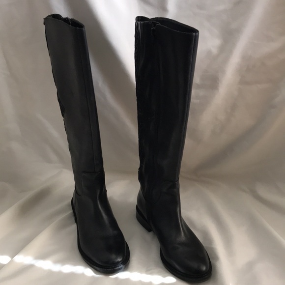 Gianni Bini Boots - Picture 5 of 7